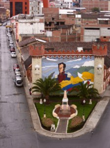 Bolívar Enters Loja